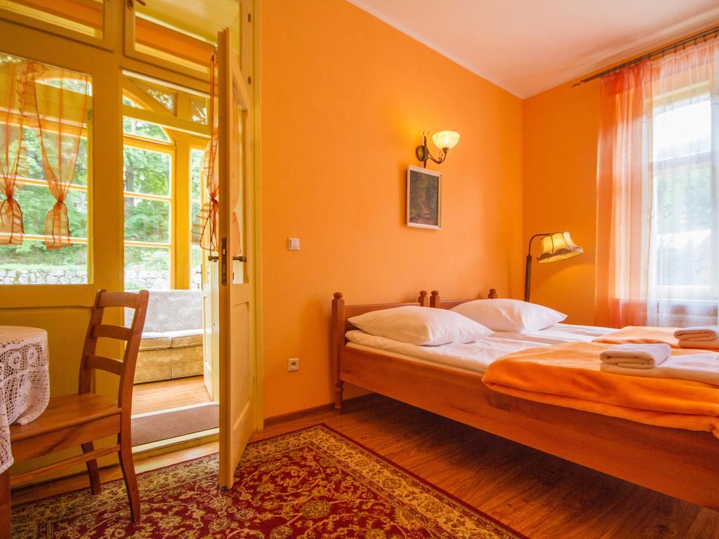 Willa Jagniatkow Bed and Breakfast Esterno foto